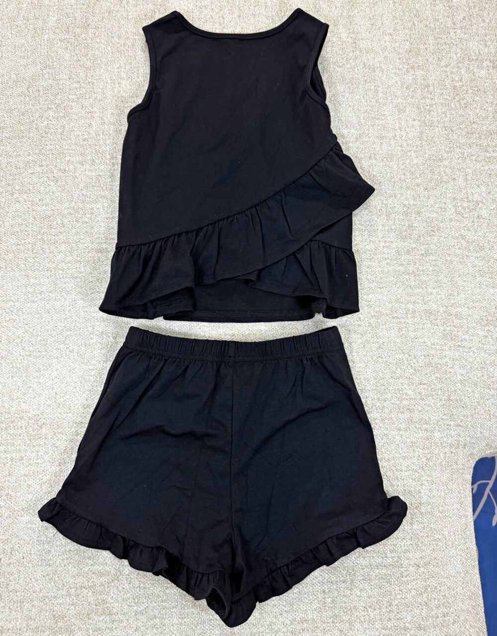 Girls Black 2-Piece Outfit Set Size M Sleeveless Solid Ruffle Top & Shorts